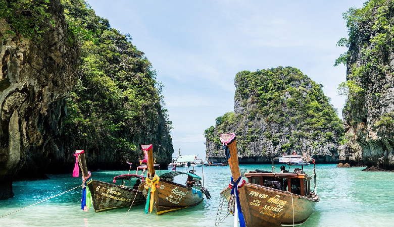Phuket: rajska wyspa i tony śmieci