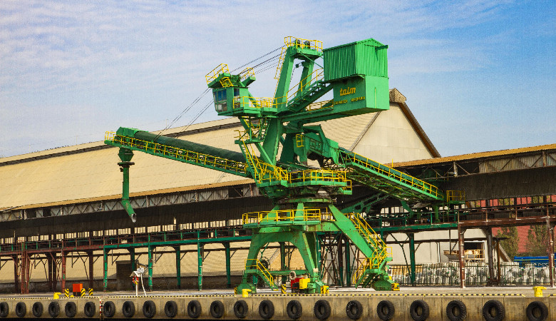 Czy wojna na Bliskim Wschodzie uderzy w polskie porty?